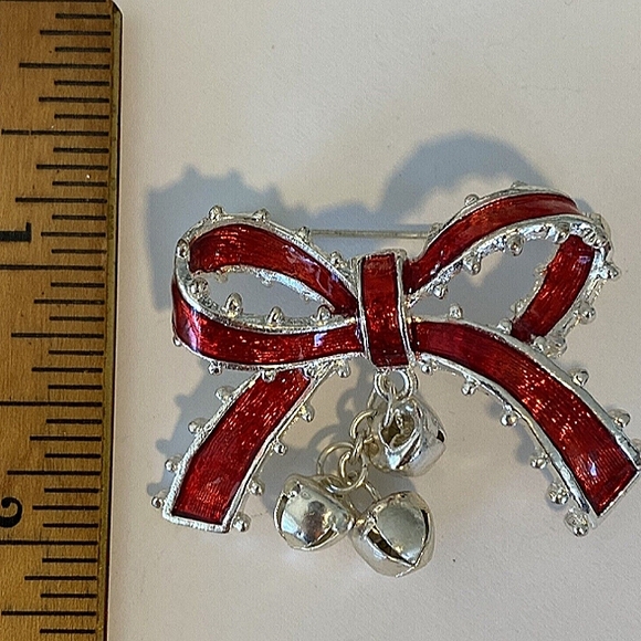 Vintage ! Rare Christmas Bow ,Red Sparkle enamel and Silver Brooch - Picture 1 of 3